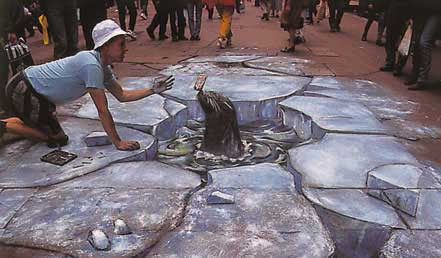 Cool sidewalk art looks 3d