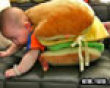 Funny pics mix: The baby burger picture