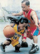 Funny pictures : Midget basketball