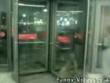 Funny videos: Spinning door