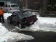 Funny videos : Car in snow