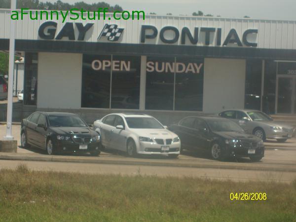 Funny pictures : Even open on Sundays but Look at the NAME
