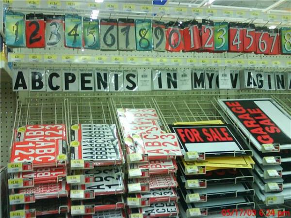 Funny pictures : Wal Mart Letters and Signs & Letters